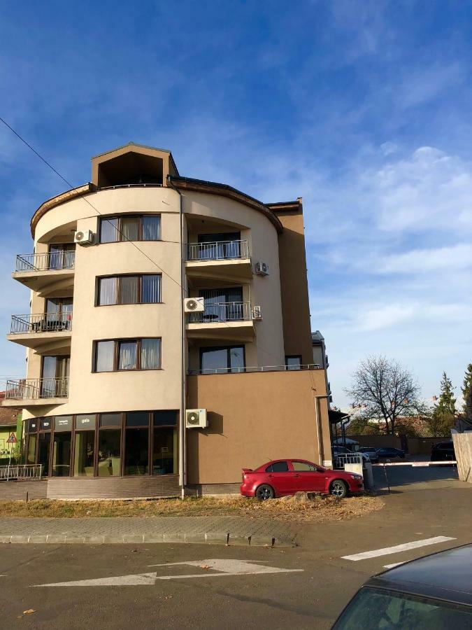 Central Apartments Targu Mures Exterior photo